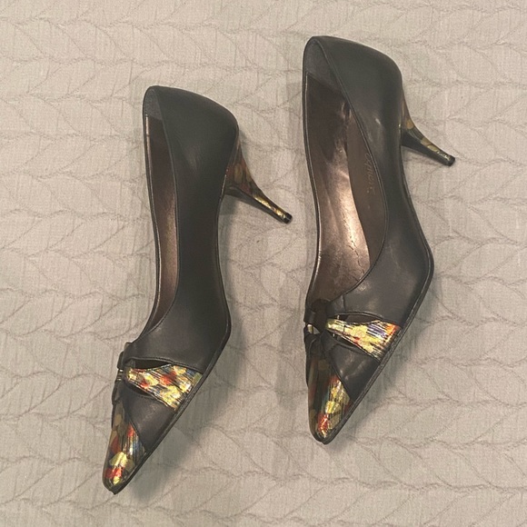 Metallic Heels - Picture 3 of 8